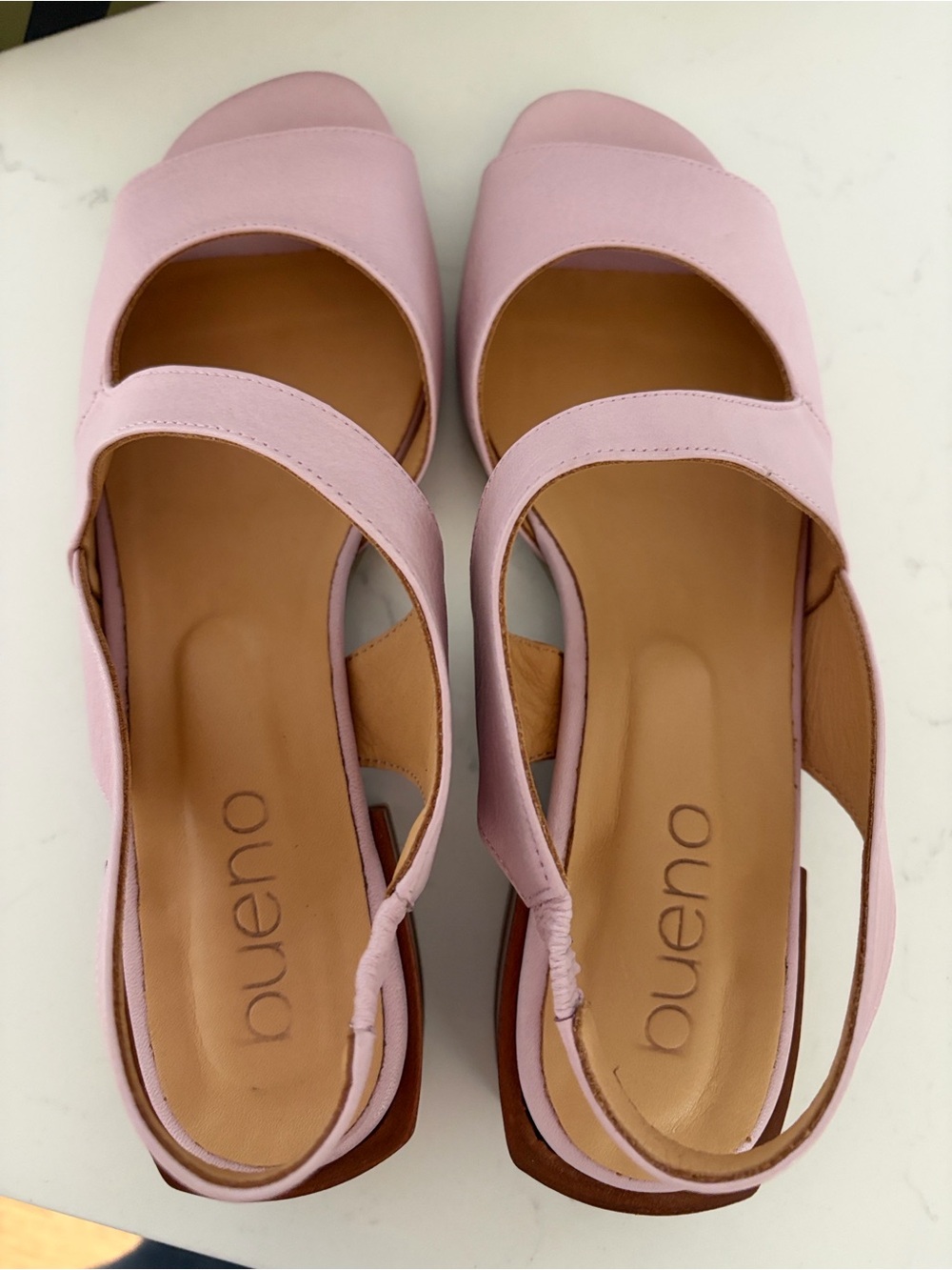 Bueno Women’s Pink leather Slingback Sandals size 40 / US 9